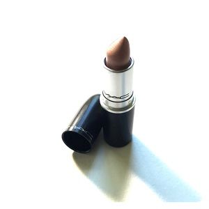 MAC Gossamer Wong Lipstick